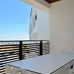 Appartement Adorable With Terrace Overlooking The Sea