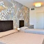 Appartement Adorable With Terrace Overlooking The Sea