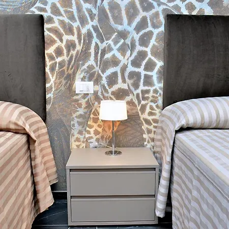 Adorable With Terrace Overlooking The Sea Апартаменти *