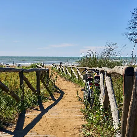 Adorable With Terrace Overlooking The Sea * Bibione