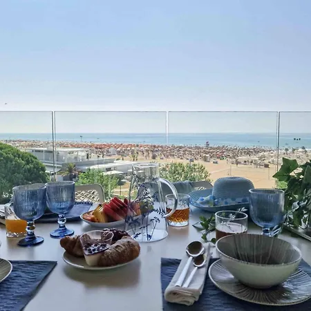 Apartment Adorable With Terrace Overlooking The Sea